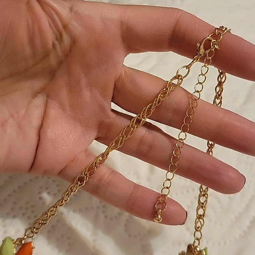 Multicolor Resin Statement Necklace EUC.‎